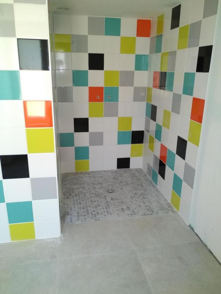 Pose de tous types de carrelages pour le rendu de votre choix. 